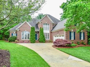 18604 River Crossing Blvd, Davidson, NC 28036