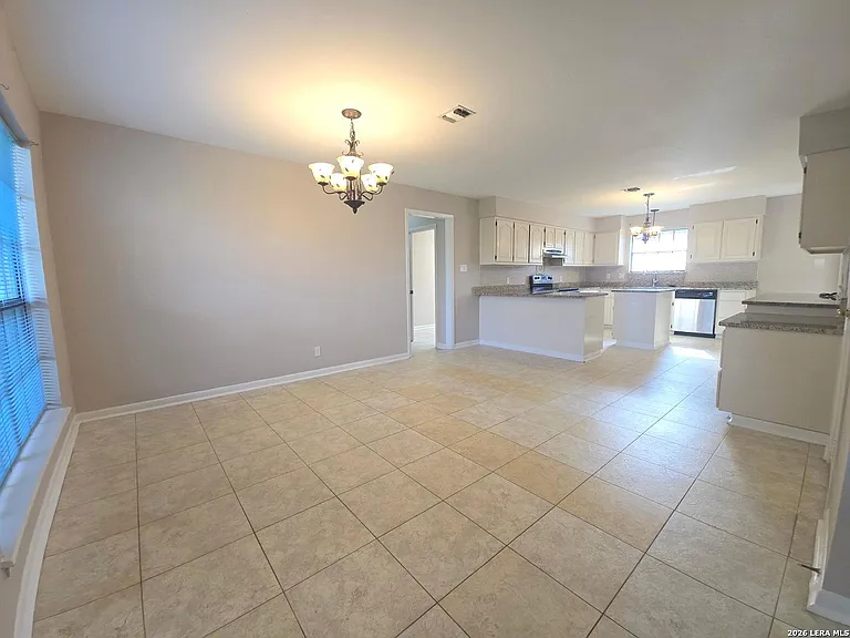 626 Solo St — Photo 11
