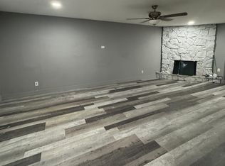 504 E Belt Line Rd #A, Desoto, TX 75115