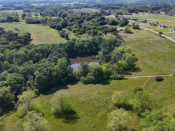 5th image of 430 County Road 711 Rd