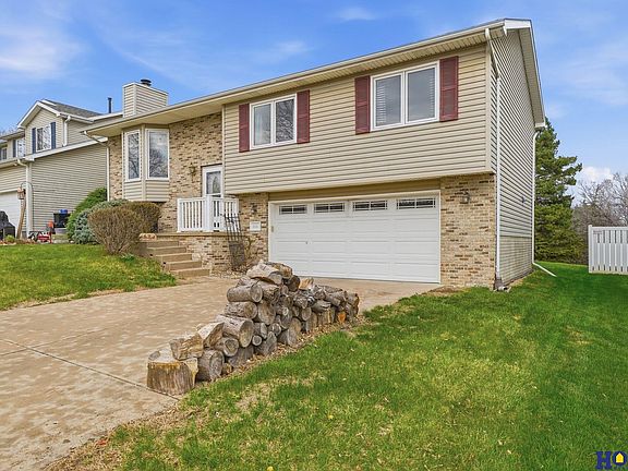 3rd image of 2330 Greenspire Cir