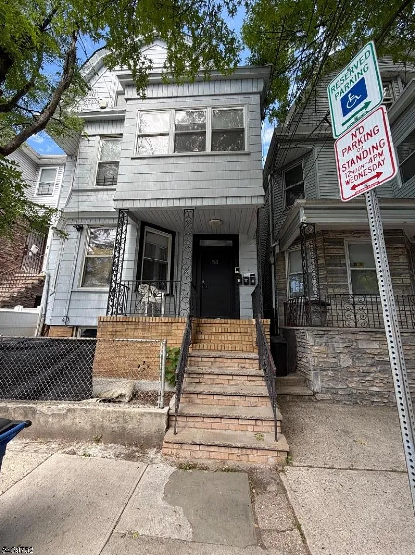1 bed, 1.0 bath, 2501 sqft, $1,550 — Photo 1