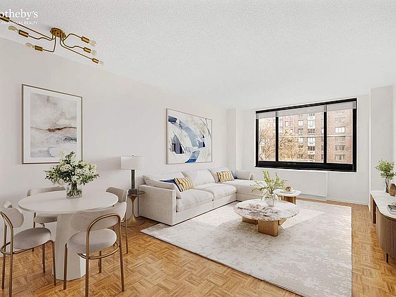 3rd image of 200 Rector Pl APT 6V