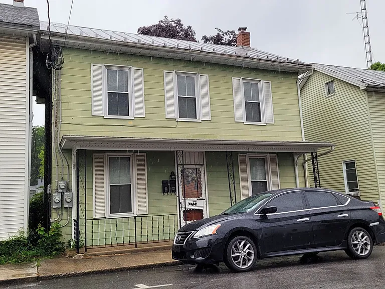 20 S Washington St — Photo 1