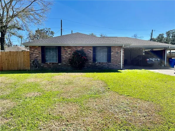 3 Lasso Ln, Saint Rose, LA 70087