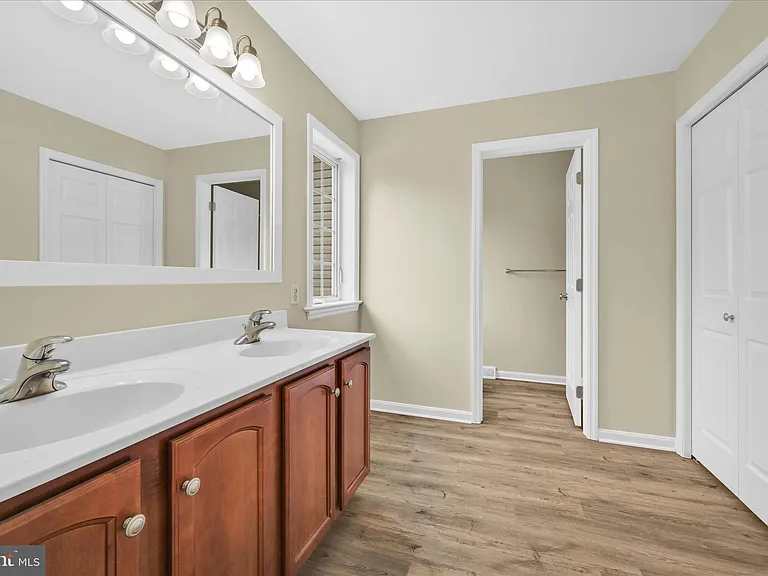 640 Courthouse Cir — Photo 18