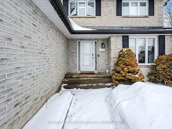 3rd image of 964 Heaton Rd