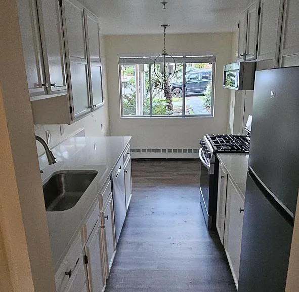 19 Ward St #3 — Photo 4