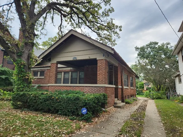 1411 Harlem Blvd, Rockford, IL 61103