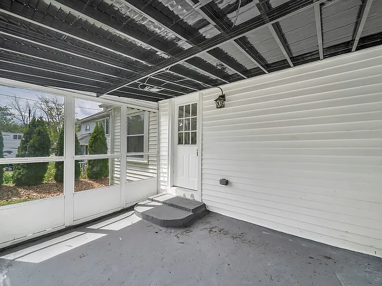 37544 N Columbus Ave — Photo 23