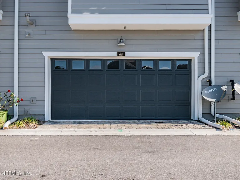 60 Seastar Ct — Photo 3