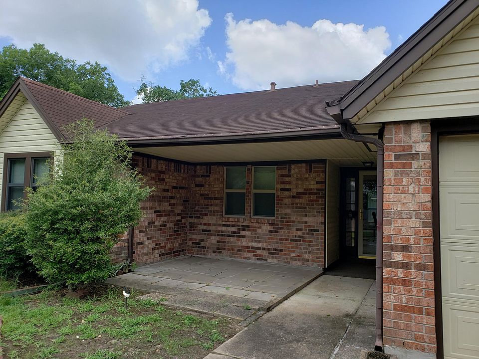 1st image of 22603 Elsinore Dr