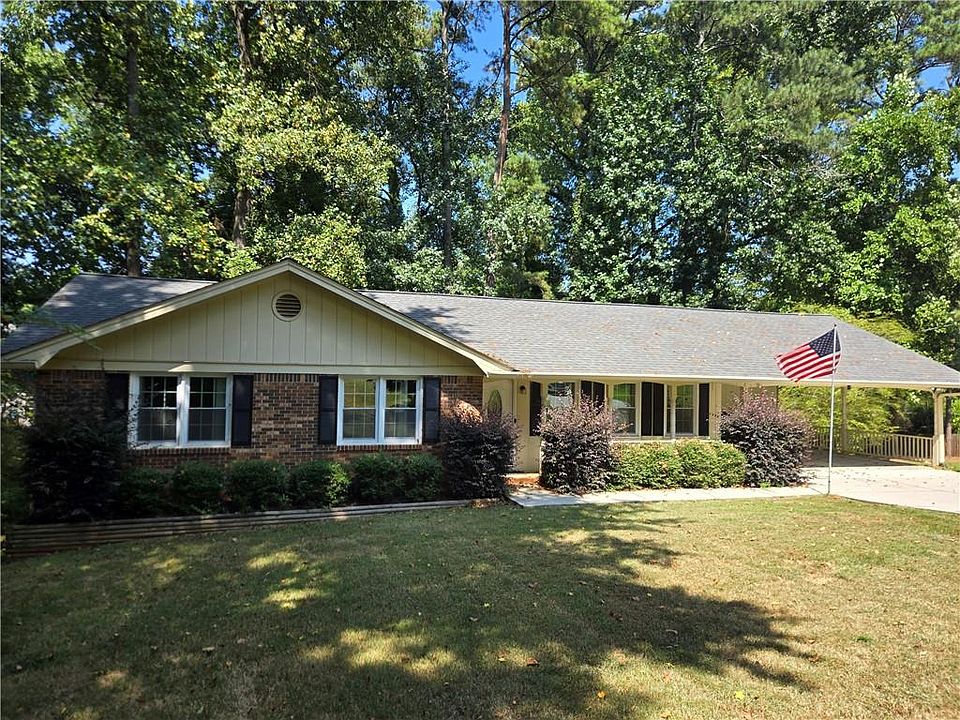 1st image of 225 Mirandy Way