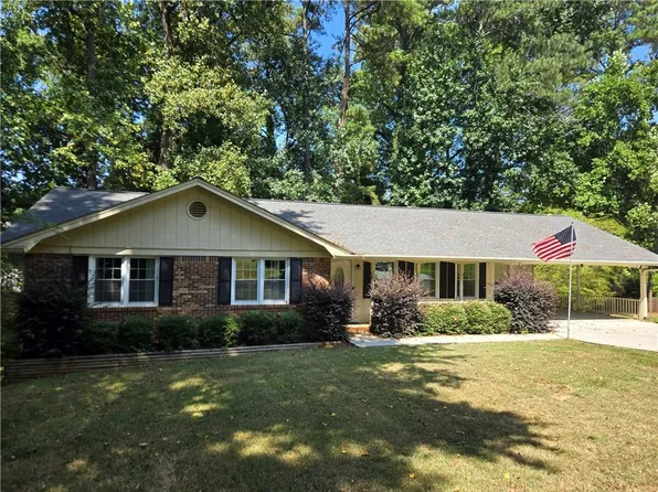 225 Mirandy Way, Lawrenceville, GA 30044