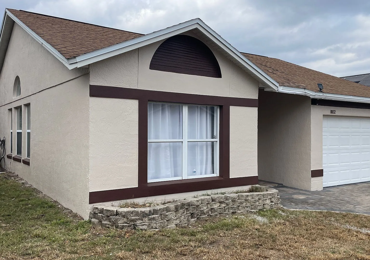 Beautiful 3-bedroom, 2-bath pool home available for rent in Kissimmee for $2,490/month. — Photo 3