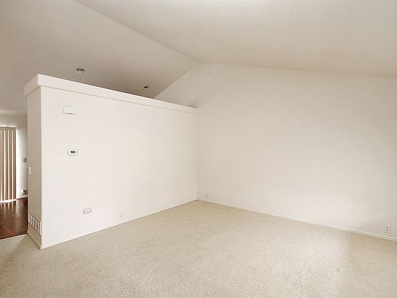 5th image of 127 N 45th Ave