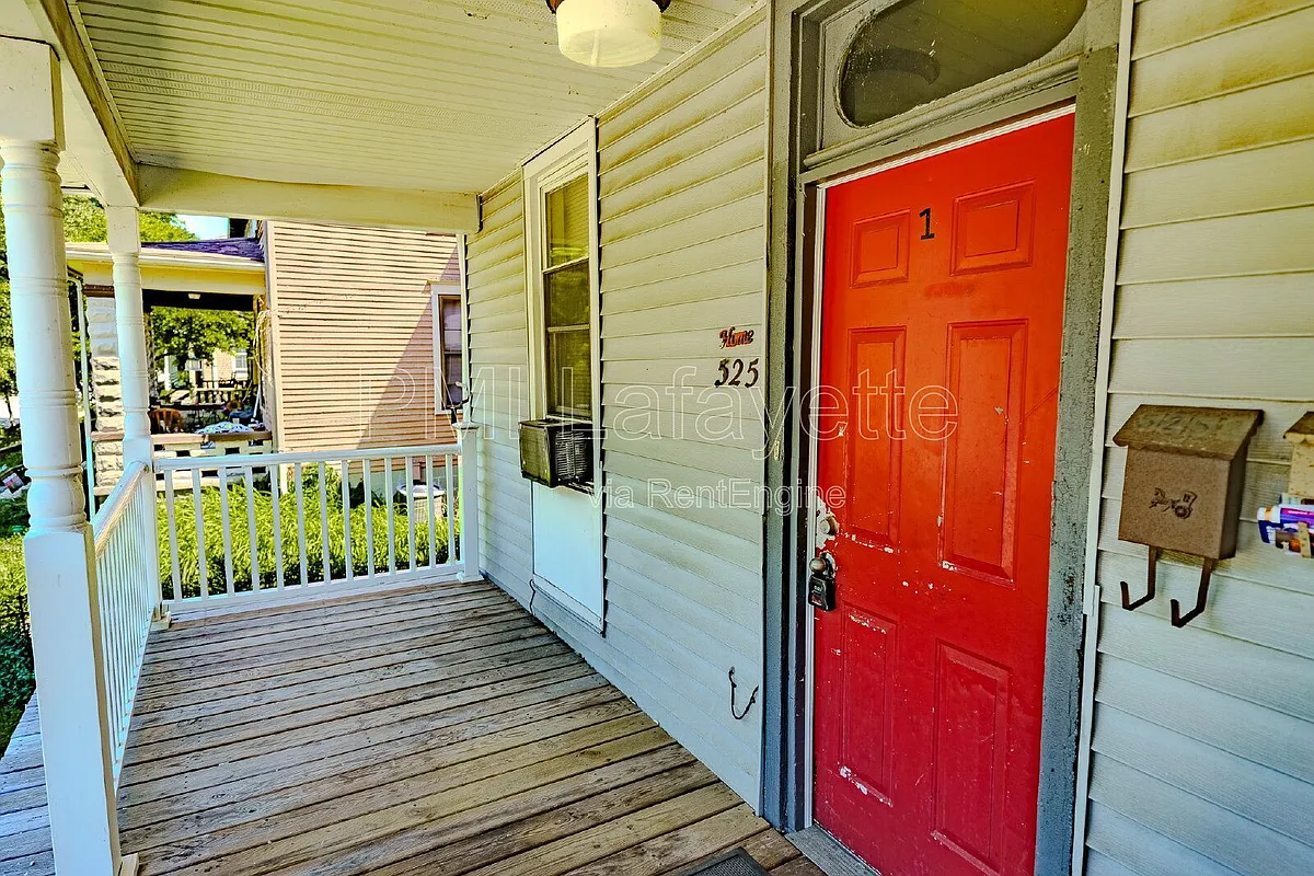 Building Photo - 525 S 3rd St #1