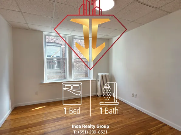 179 West 48th Street image 9 of 18