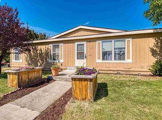 203 N Elm Ave, Pasco, WA 99301