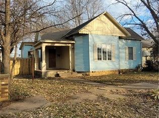 219 S Lowman St, Fort Scott, KS 66701