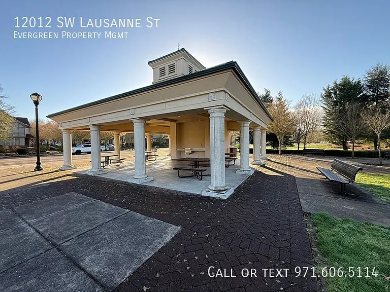 12012 SW Lausanne St — Photo 44