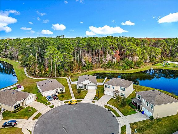 5th image of 2928 Canary Ln