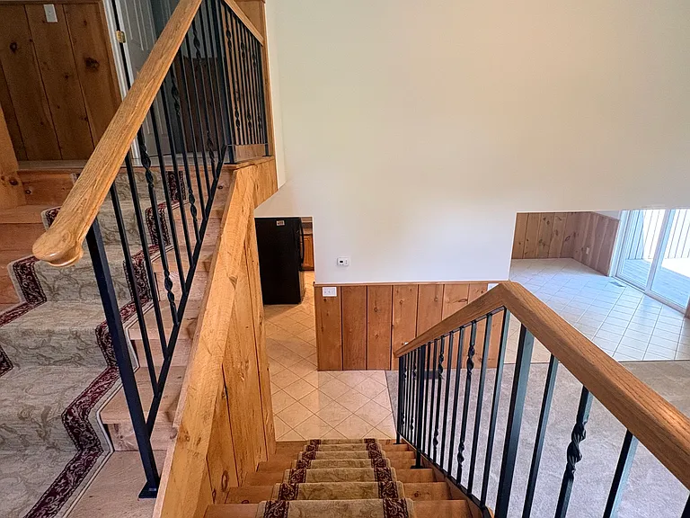 51 Lyman St #49 — Photo 40
