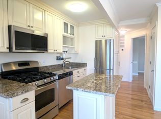 4048 194th St #6, Flushing, NY 11358