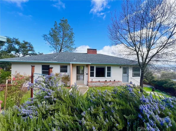 15 Hillcrest Dr, Paso Robles, CA 93446