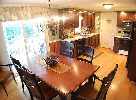 5th image of 5959 Barberry Ln