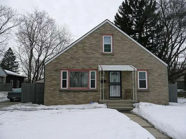 5527 N 51st Blvd photo 1