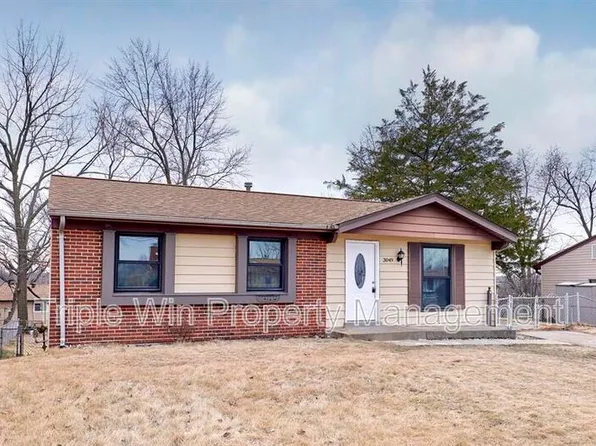3049 Orton St, Saint Charles, MO 63301