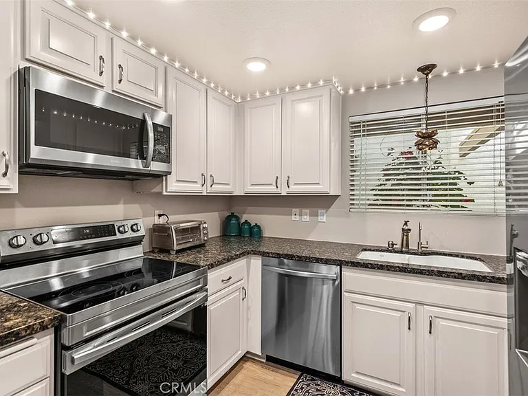 3242 San Amadeo #2B — Photo 19