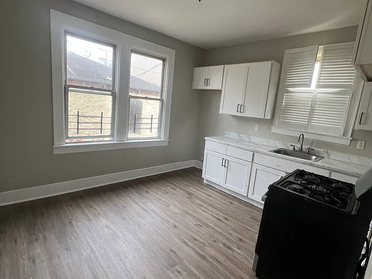 203 Renner Ave #1A — Photo 4