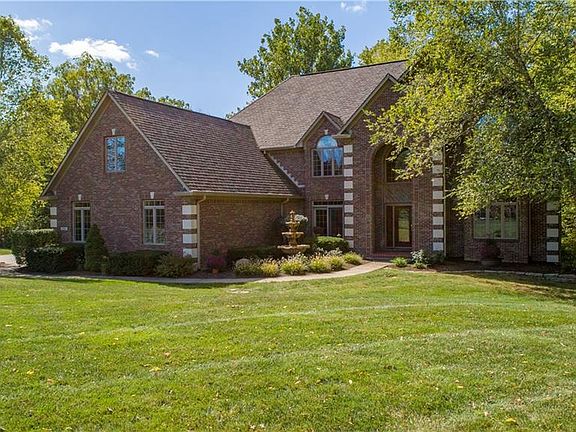 2nd image of 5864 Manchester Ct