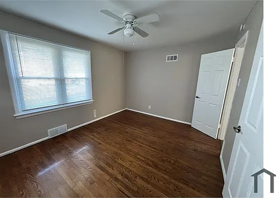 6118 Hancock Ave — Photo 12
