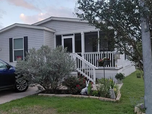 5861 Arcadia Cir, Del Valle, TX 78617