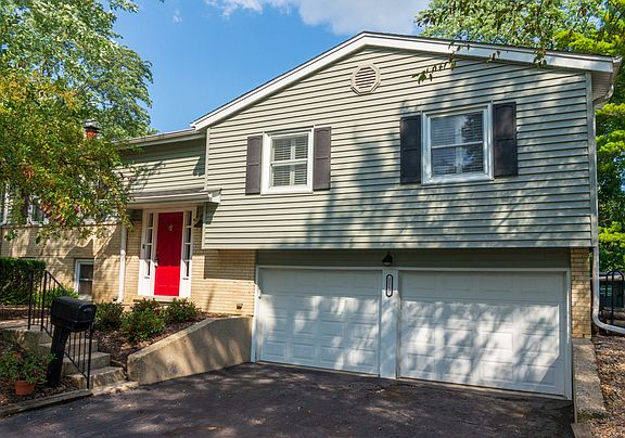 2nd image of 2117 N Cherry Hill Dr