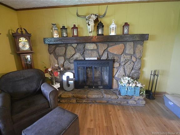4th image of 9468 S State Road 335