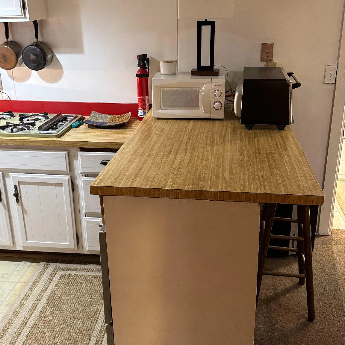 1 bed, 1.0 bath, 750 sqft, $1,875 — Photo 2