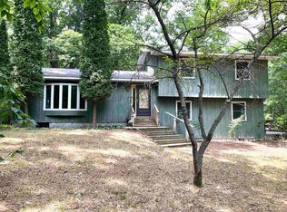 1302 W Pine River Rd, Breckenridge, MI 48615
