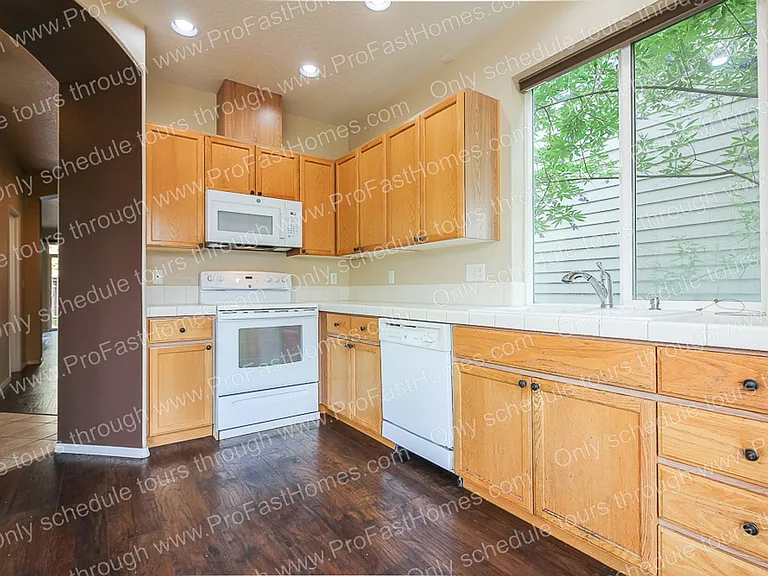 20703 SW Rosemount St — Photo 7