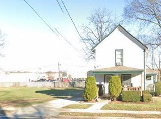 1223 6th St, Beloit, WI 53511