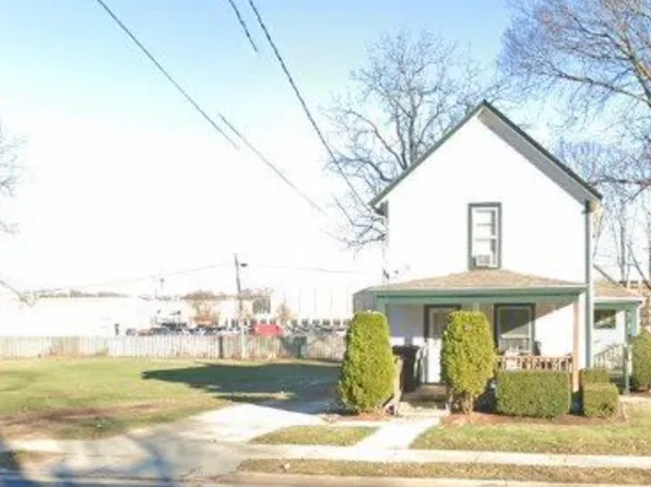 1223 6th St, Beloit, WI 53511