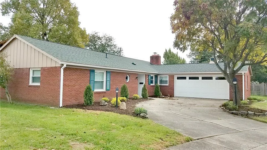 606 Terra Ct photo 1