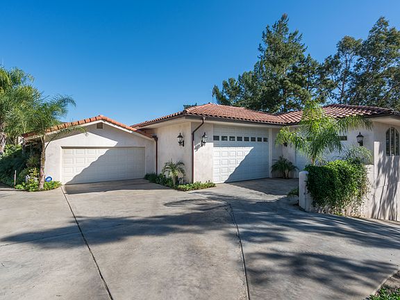 3rd image of 1307 Gibson Highlands
