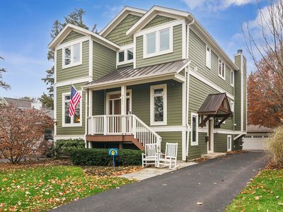 721 Meadow Ln, Libertyville, IL, 60048