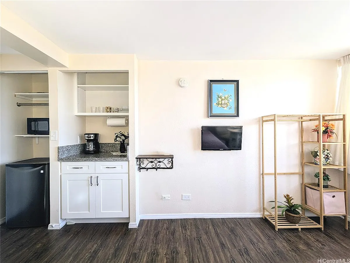 Building Photo - 444 Niu St #3708B