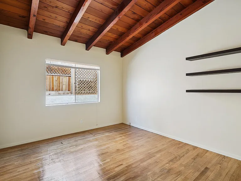 1233 Stanford St #A — Photo 13