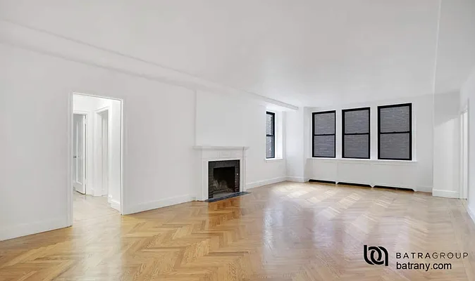 Rented by Batra Group Inc | media 11